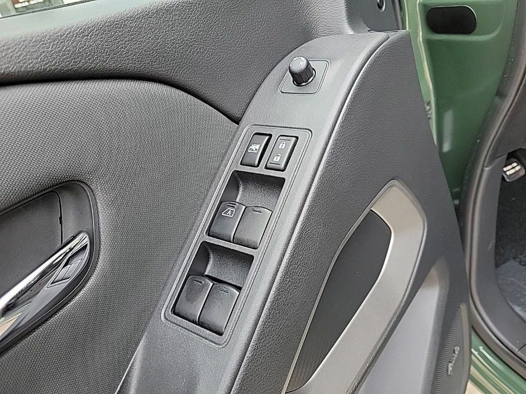 2024 Nissan Frontier Crew Cab SL
