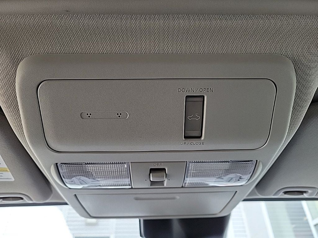 2024 Nissan Frontier Crew Cab SL
