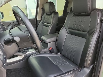 2024 Nissan Frontier Crew Cab SL