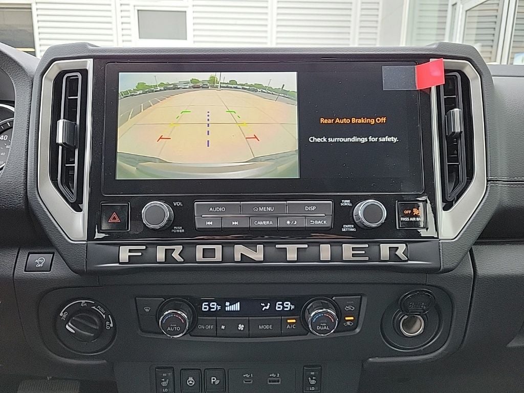 2026 Nissan Frontier Crew Cab SV