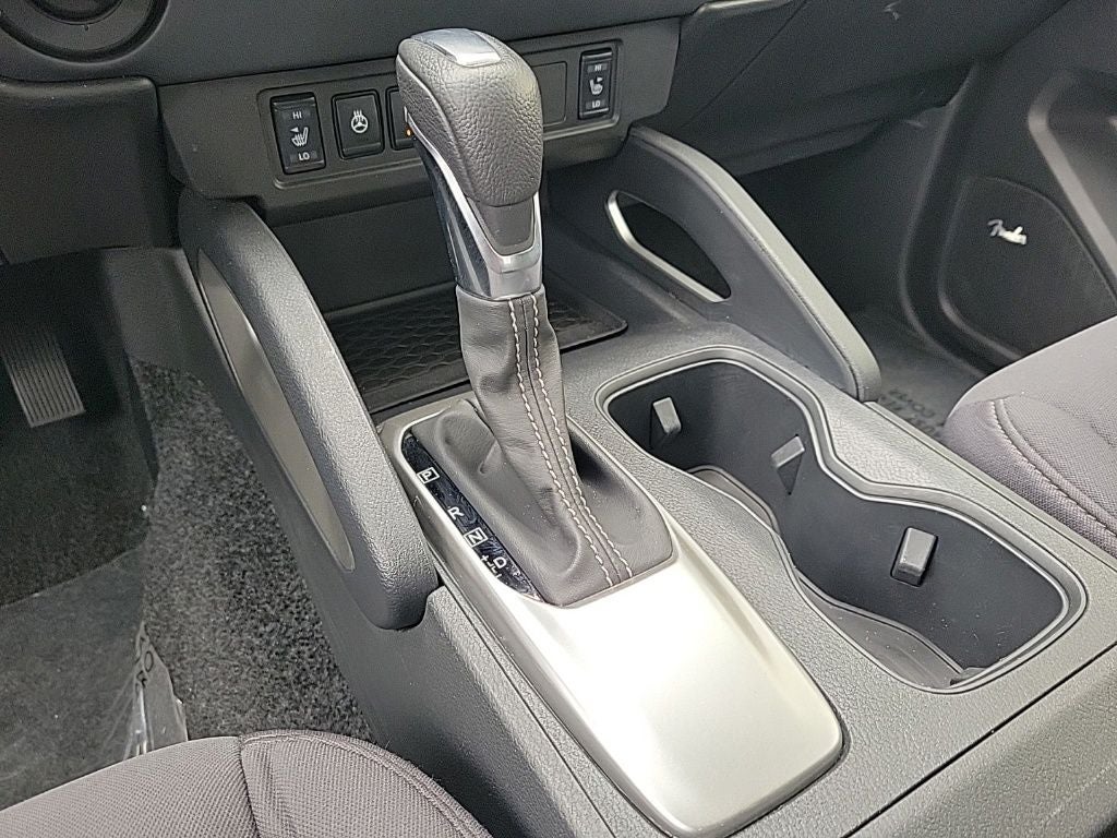2024 Nissan Frontier Crew Cab SV