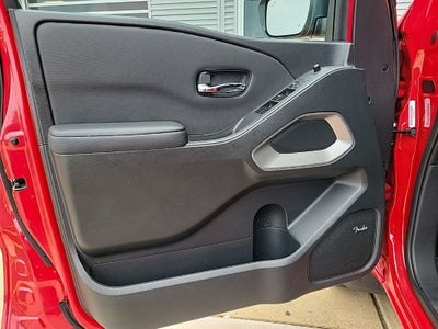 2024 Nissan Frontier Crew Cab SV