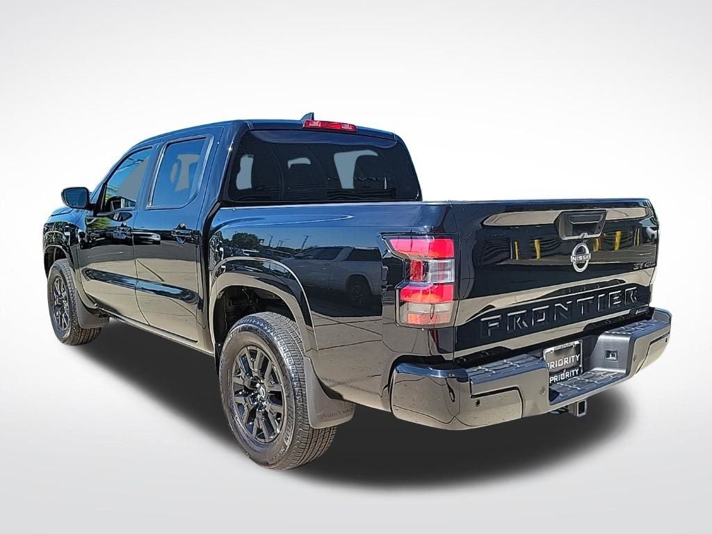 2023 Nissan Frontier Crew Cab SV