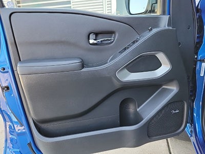 2024 Nissan Frontier Crew Cab SV