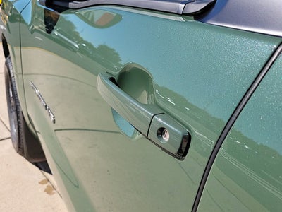 2027 Nissan Frontier Crew Cab SV