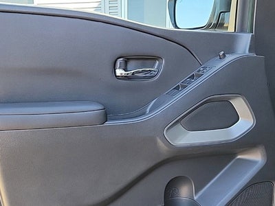 2027 Nissan Frontier Crew Cab SV