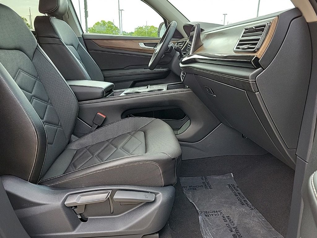 2024 Volkswagen Atlas 2.0T SE