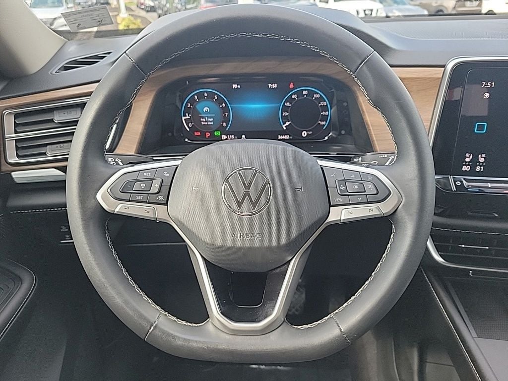 2024 Volkswagen Atlas 2.0T SE