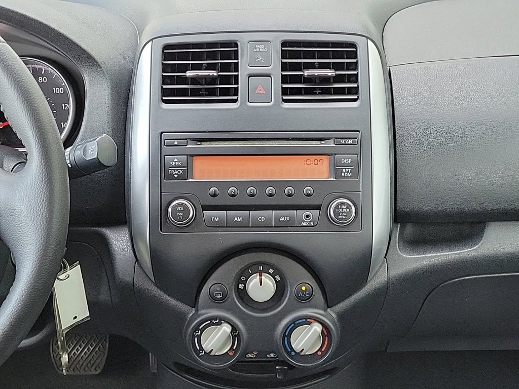2014 Nissan Versa Note SV