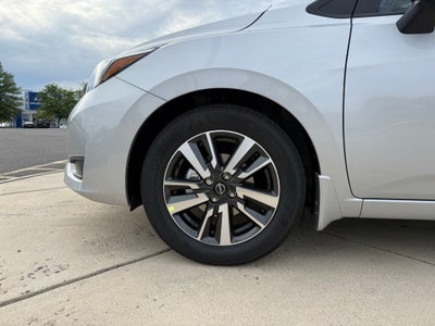 2025 Nissan Versa SV