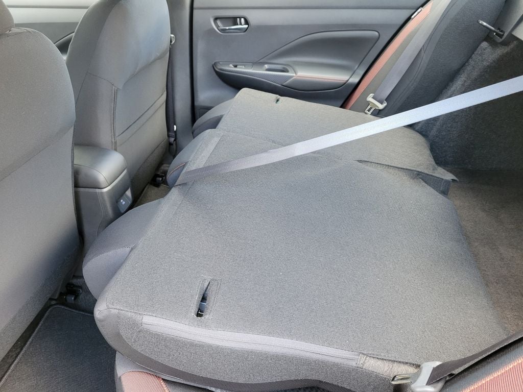 2025 Nissan Versa SR