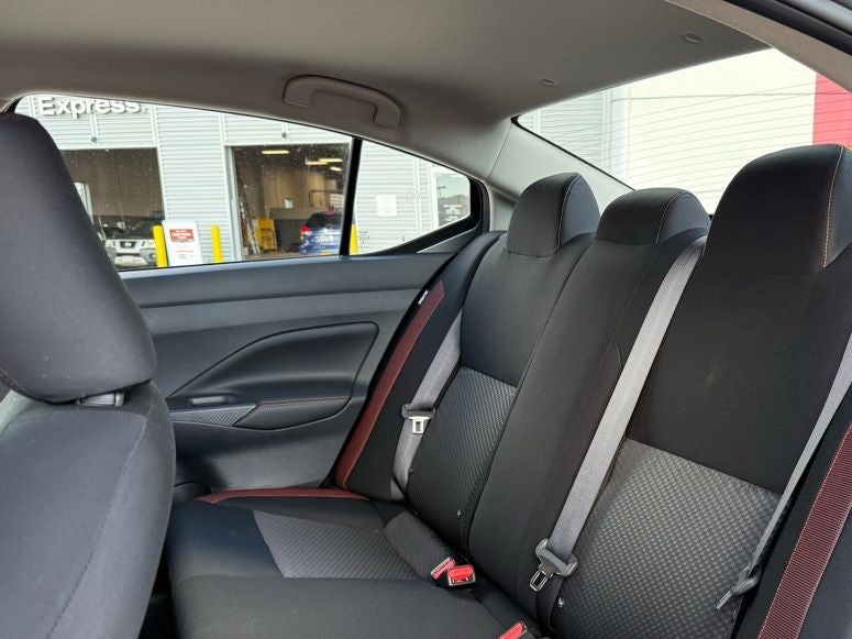 2025 Nissan Versa SR