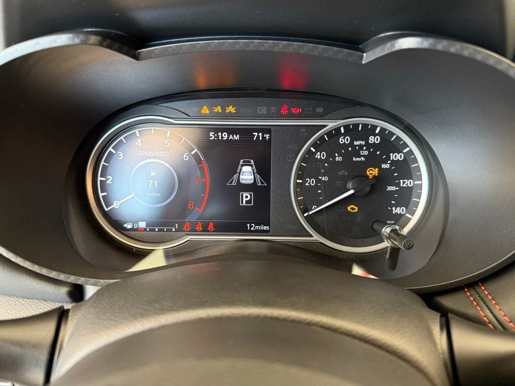 2025 Nissan Versa SR