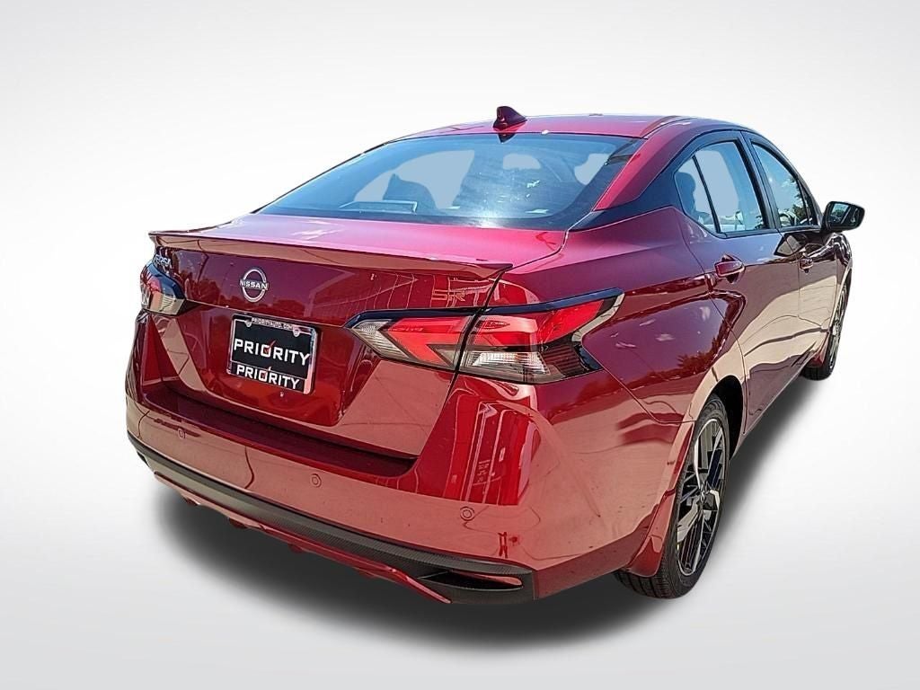 2025 Nissan Versa SR