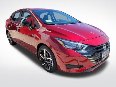 2025 Nissan Versa SR