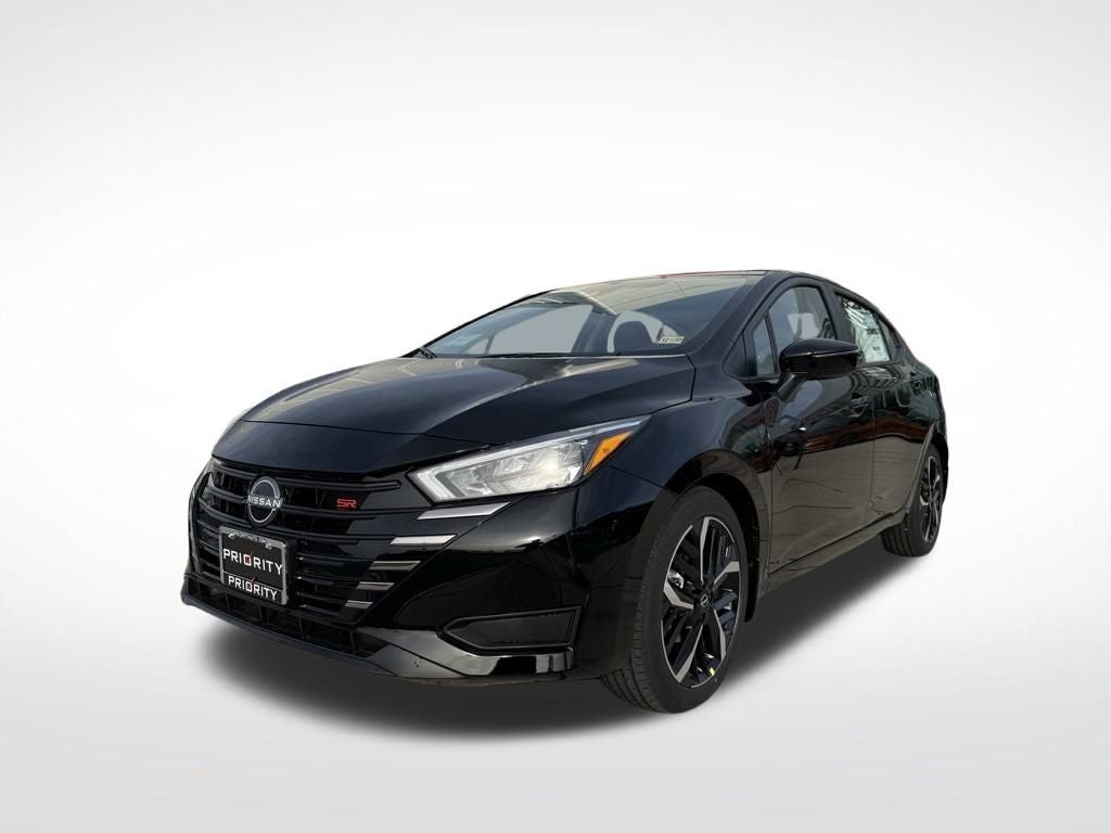 2025 Nissan Versa SR