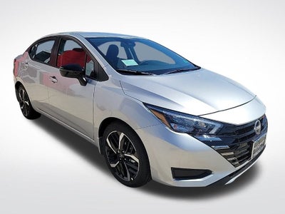 2025 Nissan Versa SR