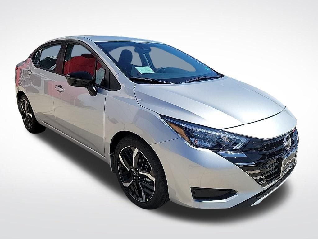 2025 Nissan Versa SR