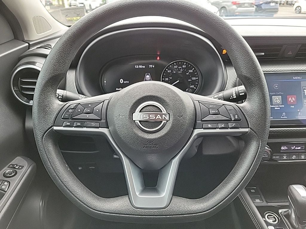 2022 Nissan Kicks SV
