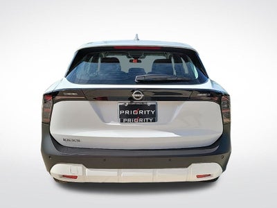 2025 Nissan Kicks S