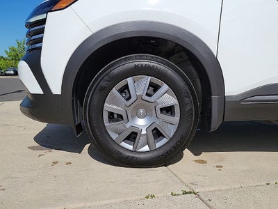 2025 Nissan Kicks S