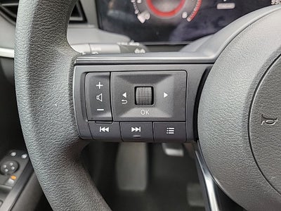 2025 Nissan Kicks S