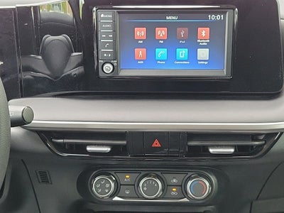 2025 Nissan Kicks S