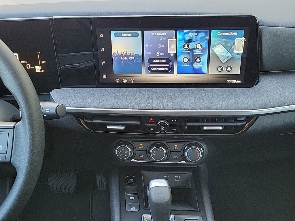 2026 Nissan Kicks S