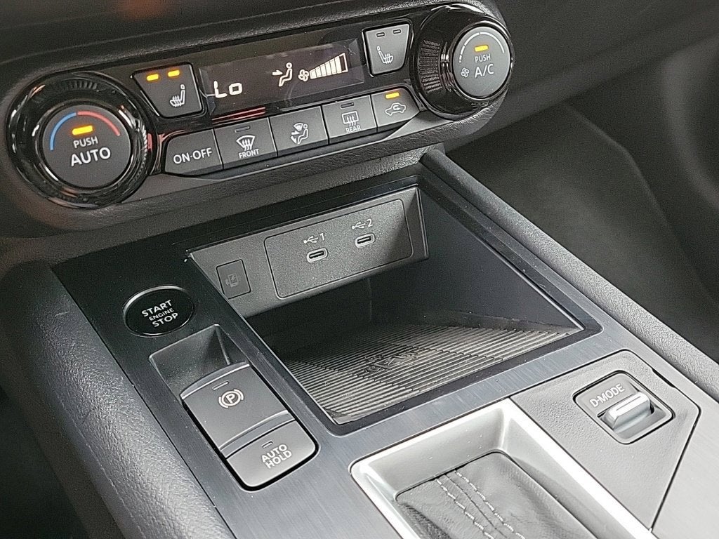 2027 Nissan Kicks SV