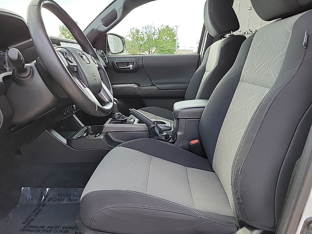 2022 Toyota Tacoma TRD Sport V6