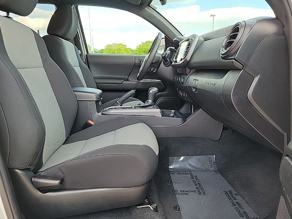 2022 Toyota Tacoma TRD Sport V6
