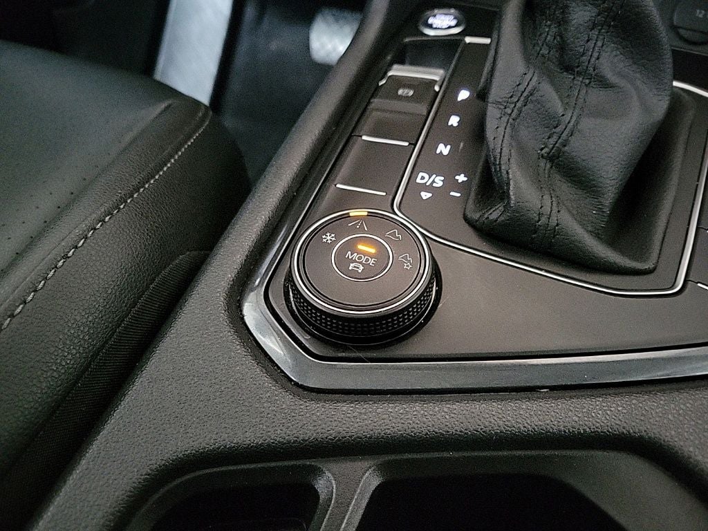 2020 Volkswagen Tiguan 2.0T SE 4Motion