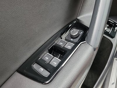 2019 Volkswagen Tiguan 2.0T SEL R-Line 4Motion