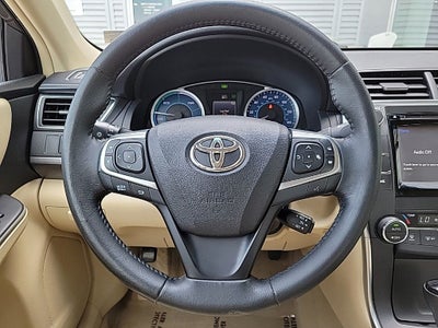 2016 Toyota Camry Hybrid XLE