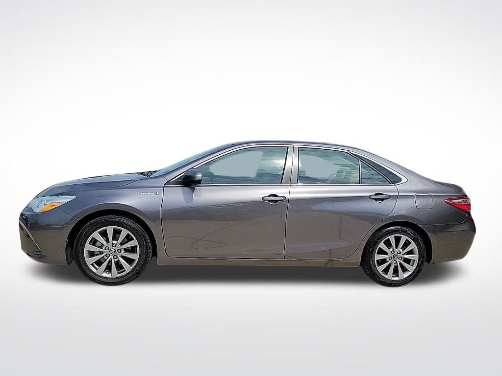 2016 Toyota Camry Hybrid XLE