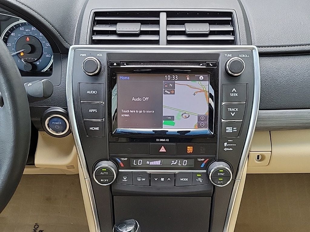 2016 Toyota Camry Hybrid XLE