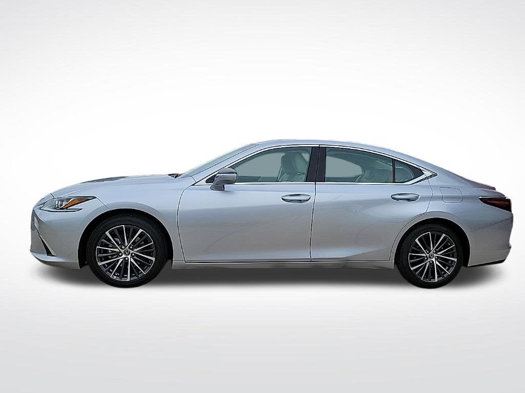 2025 Lexus ES 350