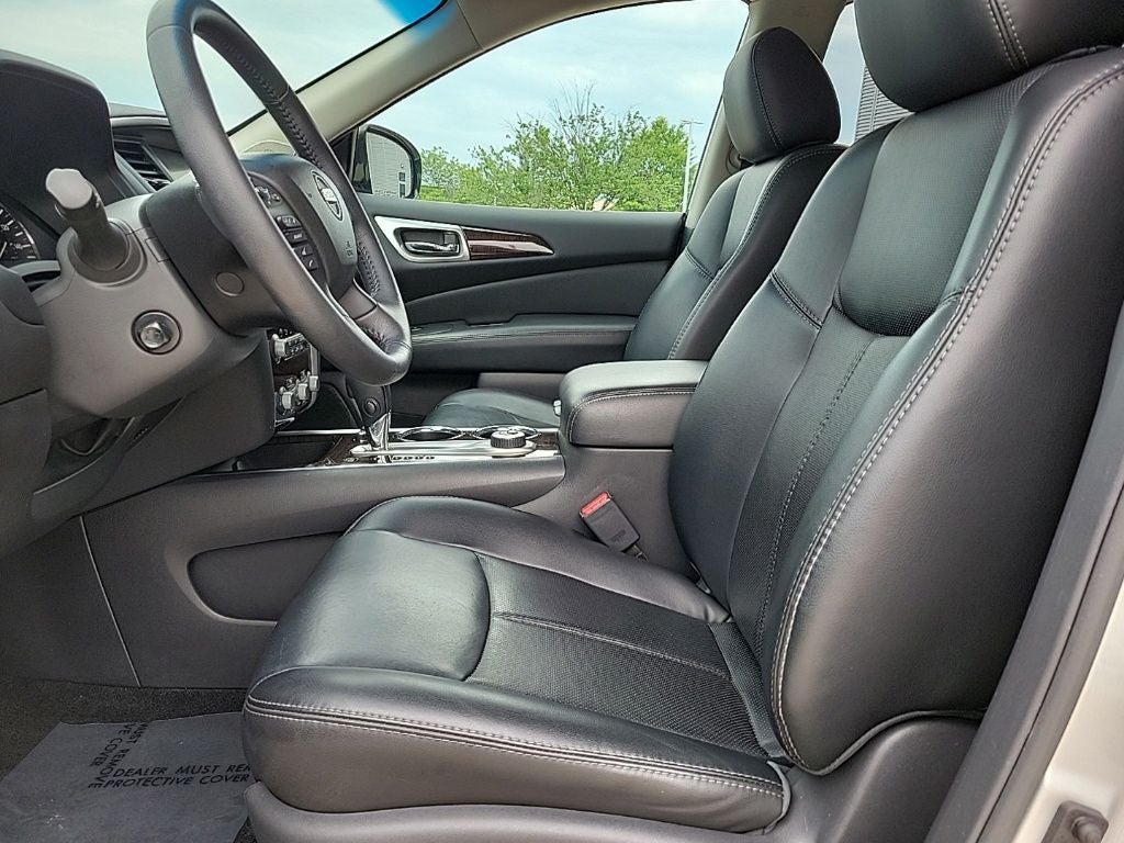 2016 Nissan Pathfinder Platinum
