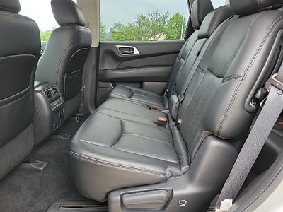 2016 Nissan Pathfinder Platinum