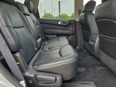 2016 Nissan Pathfinder Platinum