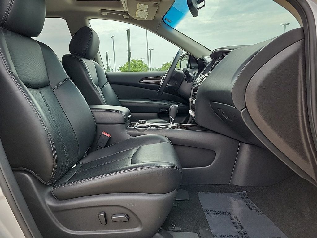2016 Nissan Pathfinder Platinum