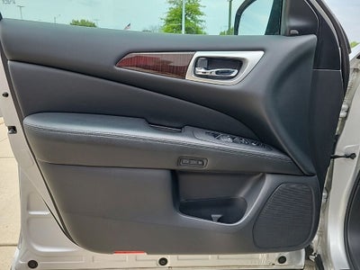 2016 Nissan Pathfinder Platinum