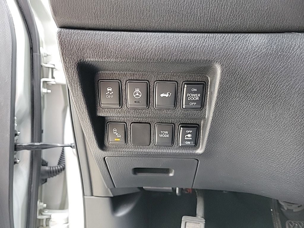 2016 Nissan Pathfinder Platinum