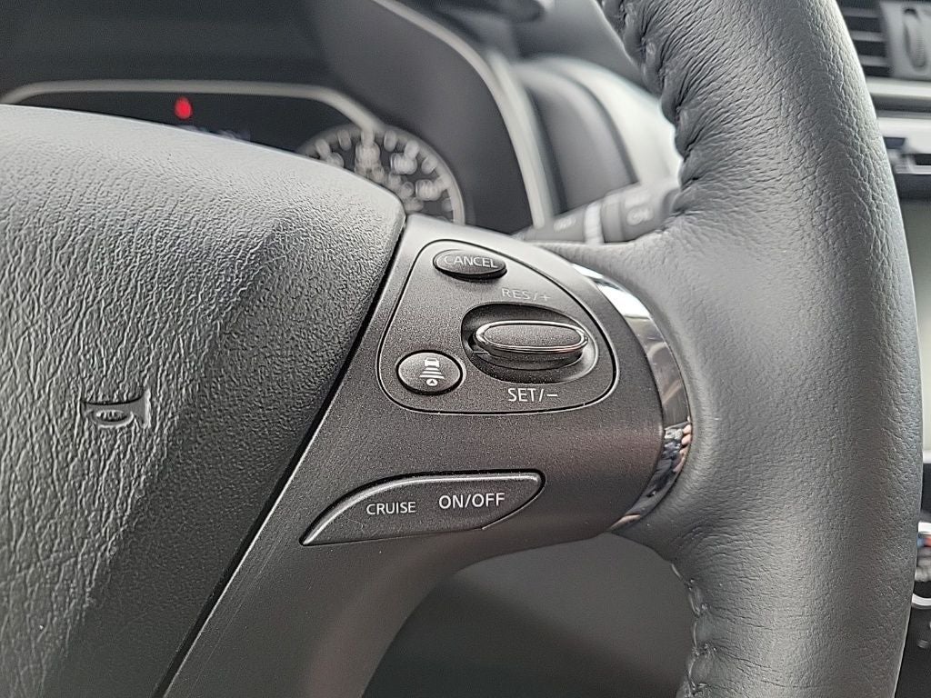 2023 Nissan Murano SL