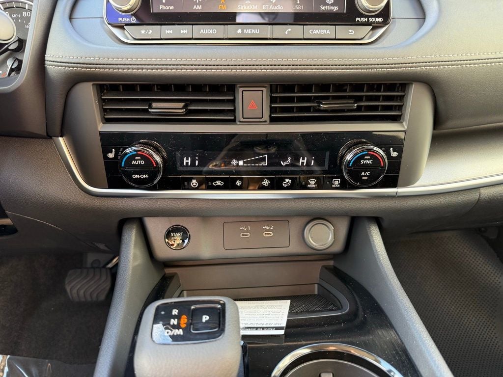 2026 Nissan Rogue SV