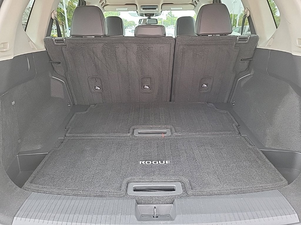 2024 Nissan Rogue SL
