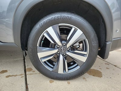2024 Nissan Rogue SL