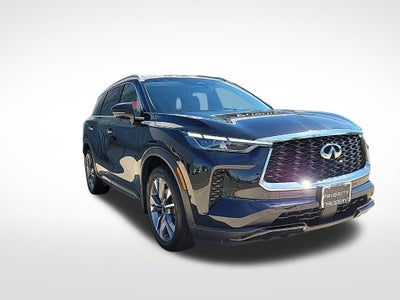 2023 INFINITI QX60 LUXE