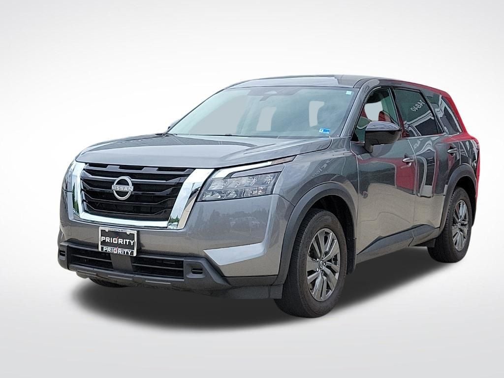 2024 Nissan Pathfinder S