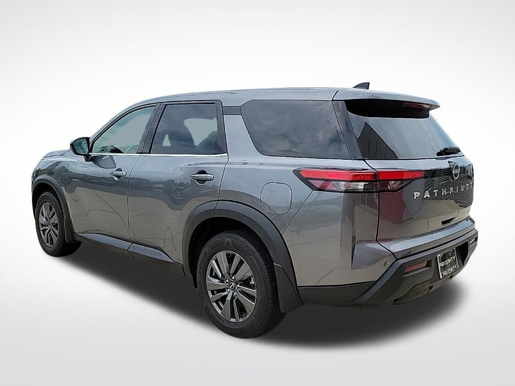 2024 Nissan Pathfinder S